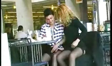 Cắt trong đó phim sec loạn luân mẹ con có chồng chết tiệt vợ của họ trong âm đạo trước mặt các webcam,
