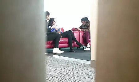 Cô dâu nhặt áo và để cho cô xem sec me con ấy, người yêu mau lỗ