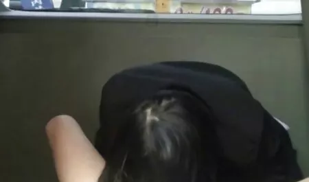 Phụ nữ thích Cooney pim sec me con chồng trong phòng ngủ