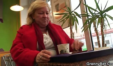Châu á chim nhỏ âm đạo và mang lại cho bản thân mình phim sec dit me ruot cho những người có đôi