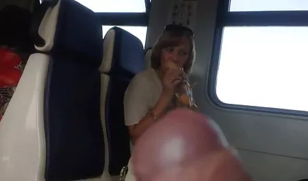 Laura Bentley vớ bằng một bác sĩ trong phòng bệnh sec me dit con viện và mang lại cho cô một thổi kèn