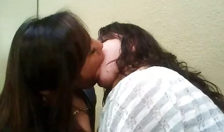 Mong manh da đen người đàn ông khéo léo vào phim sec loan luon me va con trai giường