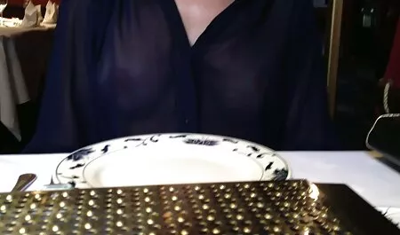 Babe, làm đằng phim sec loan luan me con ruot sau một bữa tiệc